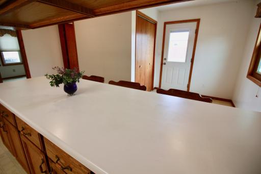 102 4th Avenue SE, Lidgerwood, ND 58053