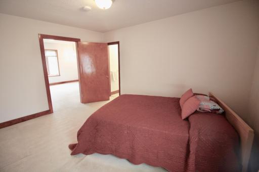 102 4th Avenue SE, Lidgerwood, ND 58053