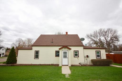 102 4th Avenue SE, Lidgerwood, ND 58053