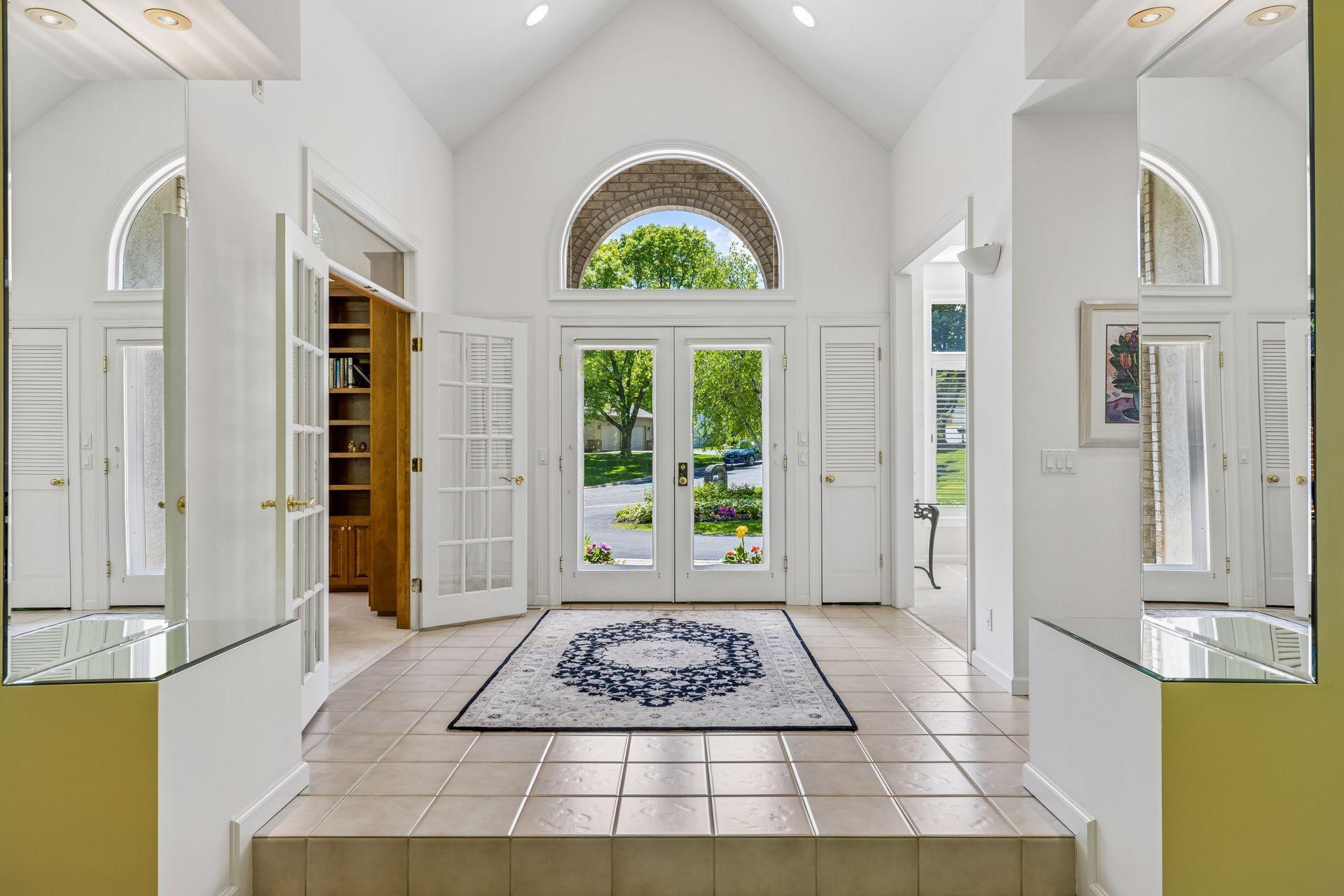 Welcoming large foyer