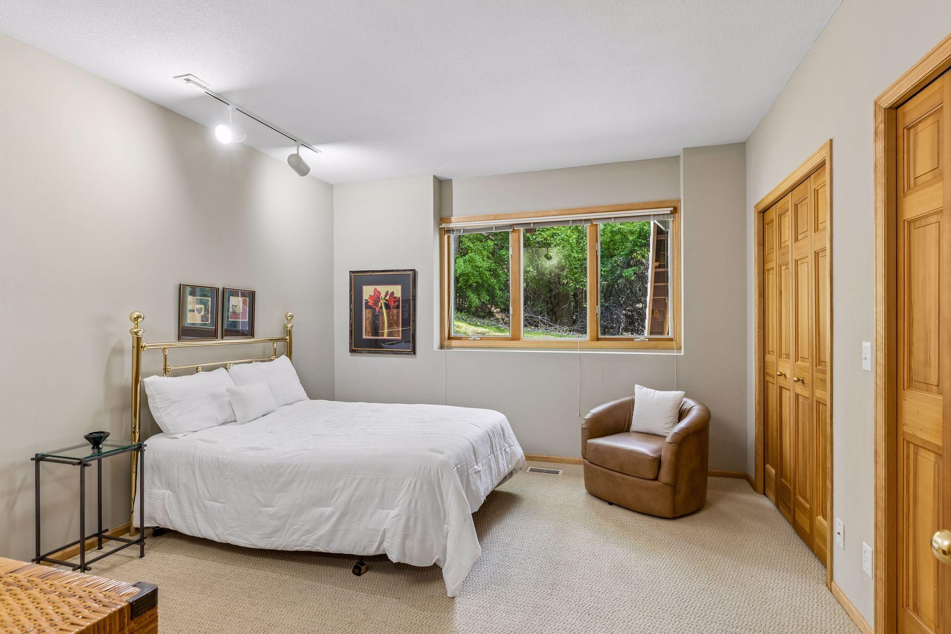 Lower level 3rd bedroom