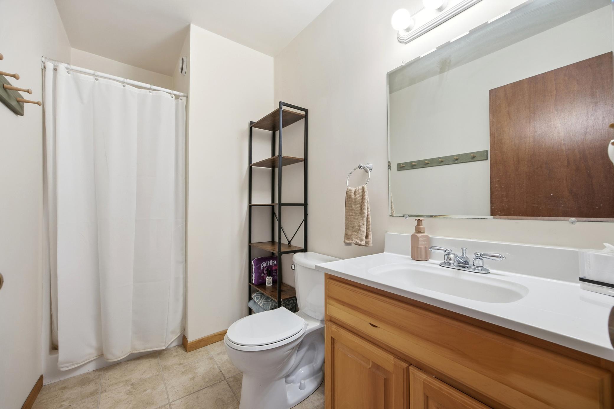 Main Level Bath