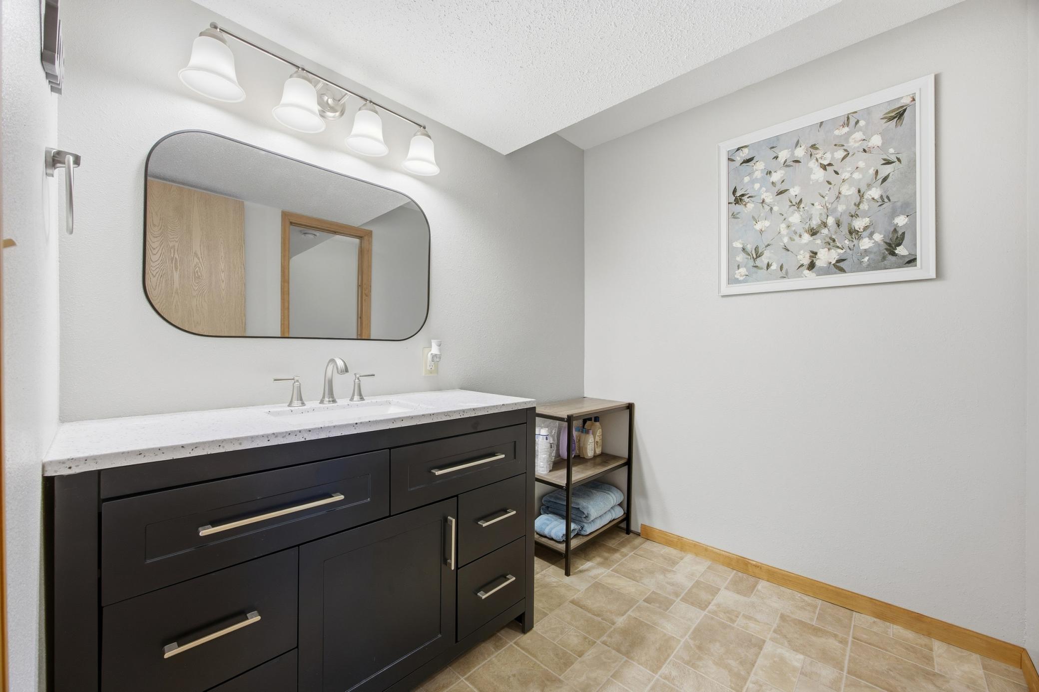 Lower Full Bath