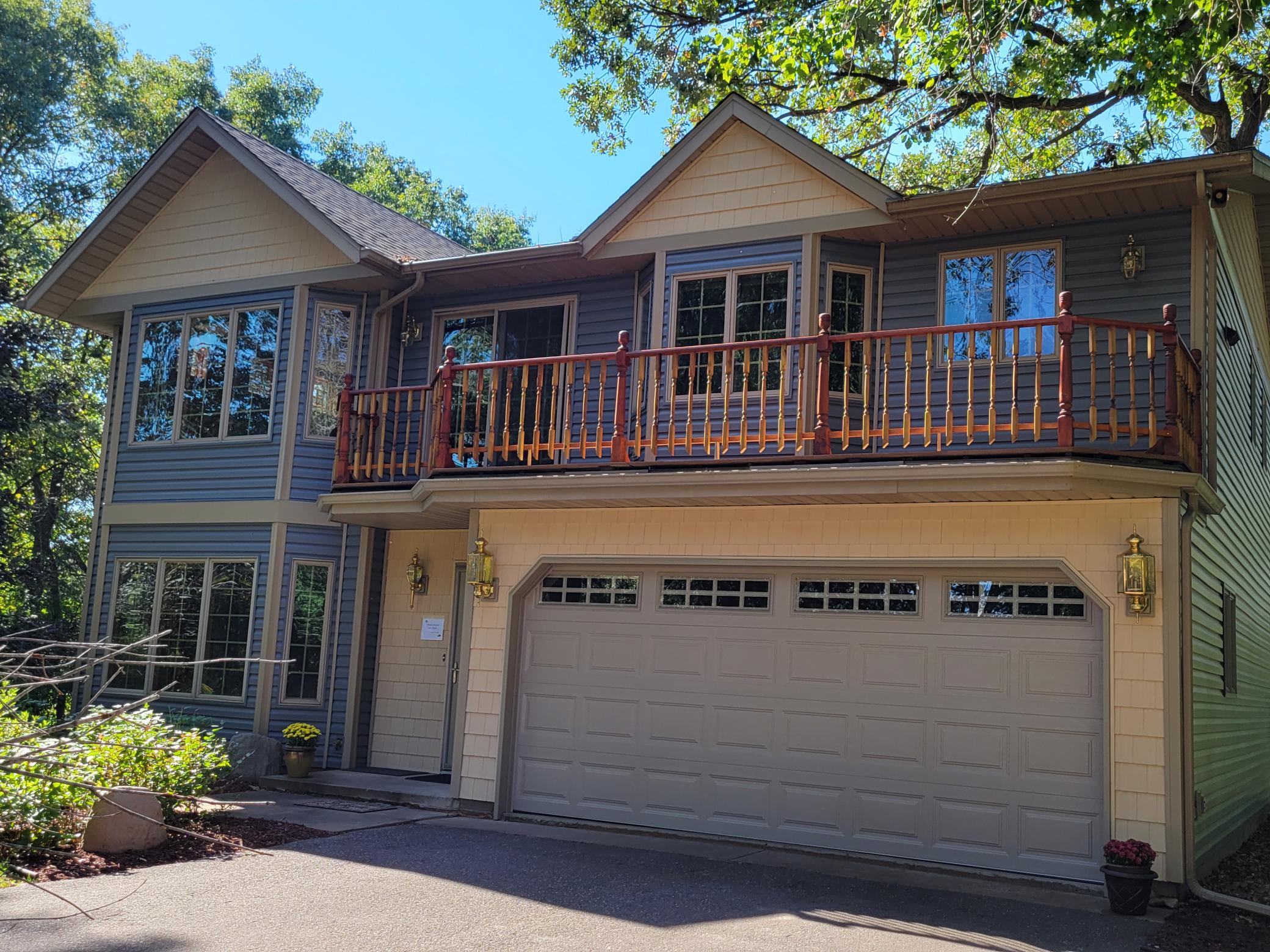 Enjoy just over an acre in this private country feel setting - The City of North Branch allows up to a 2500 sq ft out building or 40x60. Please contact the City for more information.