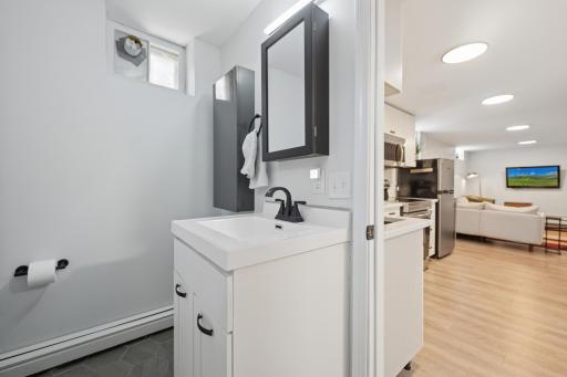 3340 Colfax Avenue S, Minneapolis, MN 55408