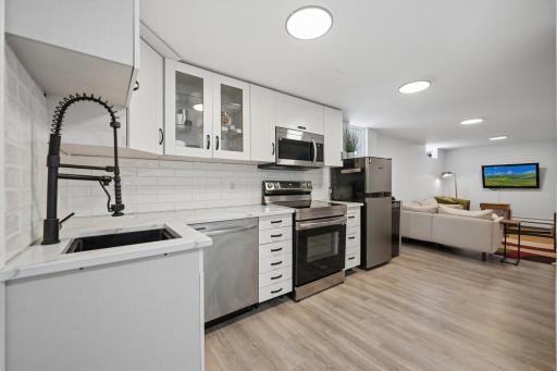 3340 Colfax Avenue S, Minneapolis, MN 55408