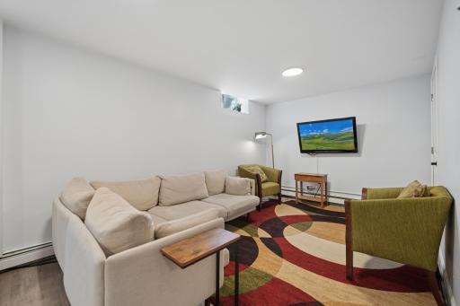 3340 Colfax Avenue S, Minneapolis, MN 55408