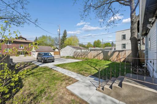 3340 Colfax Avenue S, Minneapolis, MN 55408