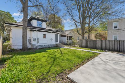 3340 Colfax Avenue S, Minneapolis, MN 55408
