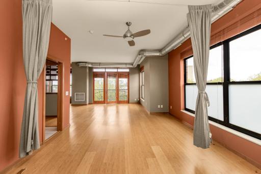 15 E Franklin Avenue, 432, Minneapolis, MN 55404