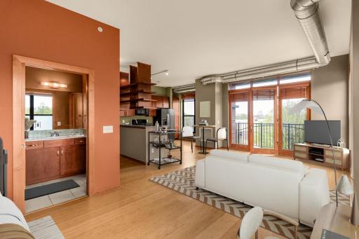 15 E Franklin Avenue, 432, Minneapolis, MN 55404
