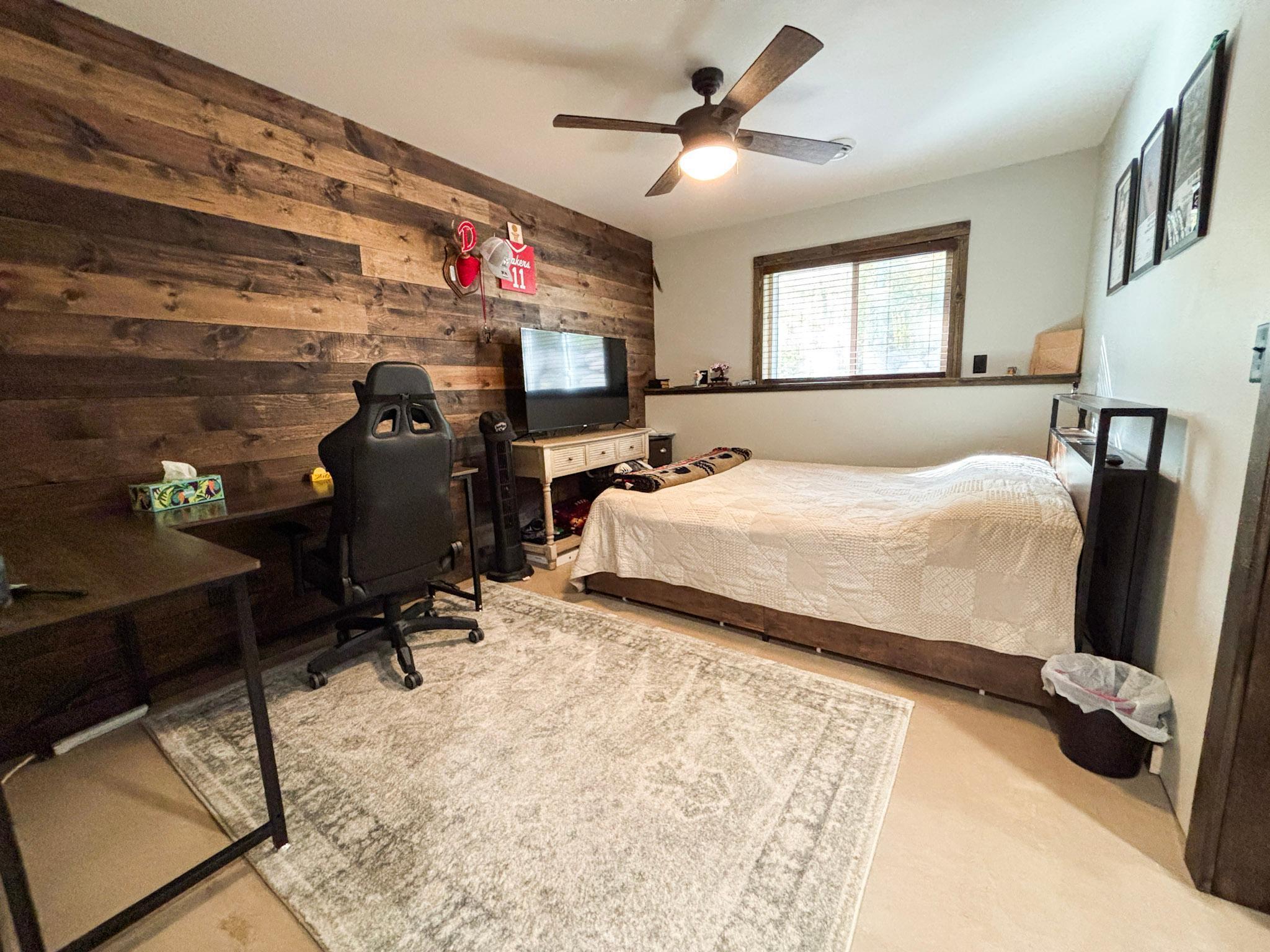 Lower bedroom