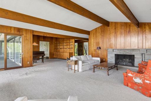 1 Poplar Lane, Saint Paul, MN 55127