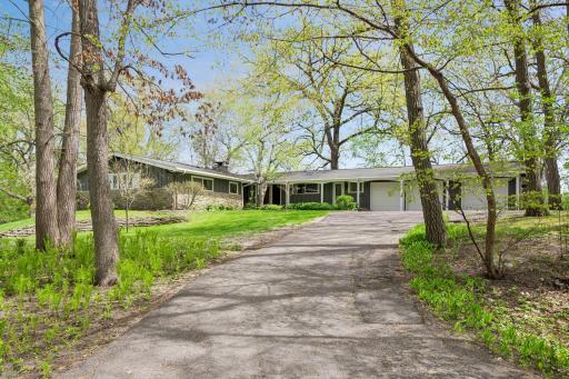 1 Poplar Lane, Saint Paul, MN 55127