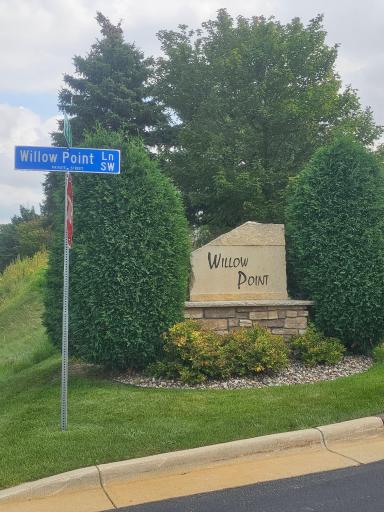 1498 Willow Point Lane SW, Rochester, MN 55902