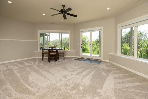 1498 Willow Point Lane SW, Rochester, MN 55902