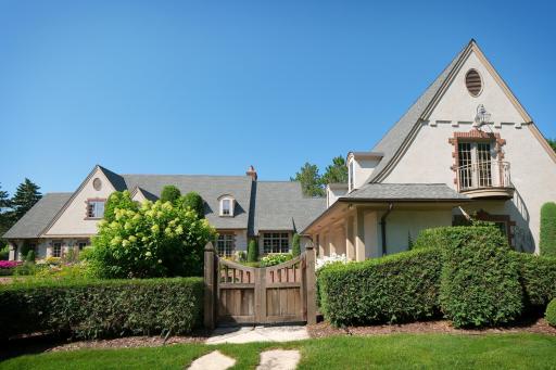 Exterior Architectural Features