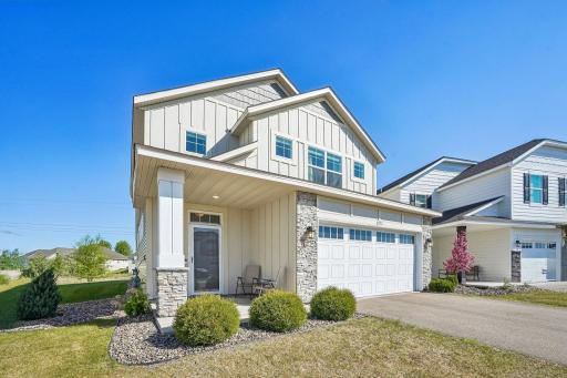 6772 101st Street S, Cottage Grove, MN 55016