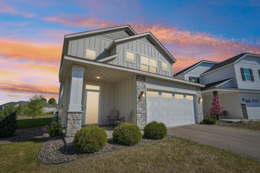 6772 101st Street S, Cottage Grove, MN 55016