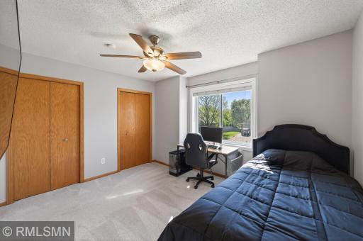 20374 Kensington Way, Lakeville, MN 55044