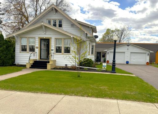 414 1st Avenue NE, Little Falls, MN 56345