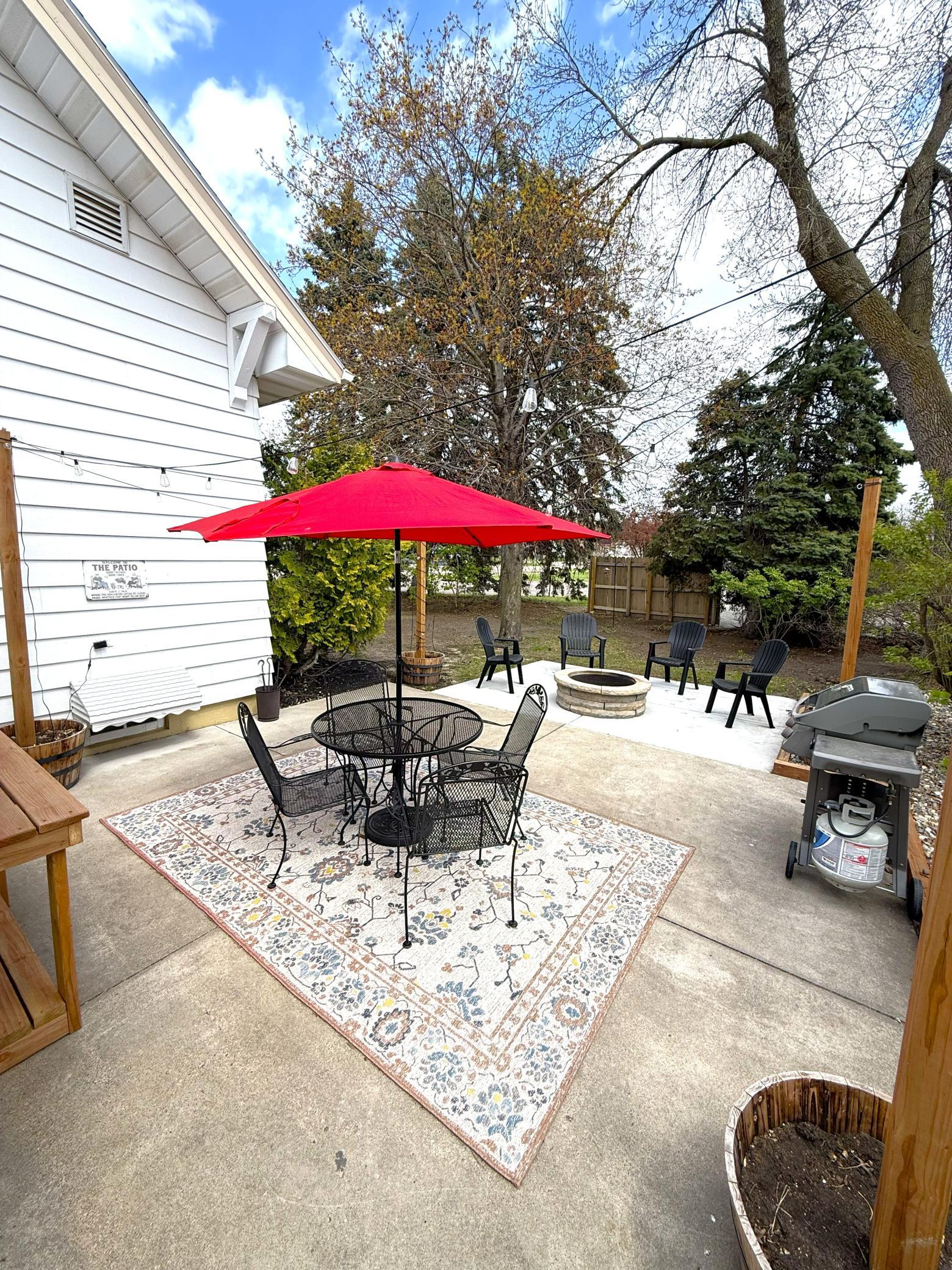 40 Patio and Fire Pit Entertaining.jpg