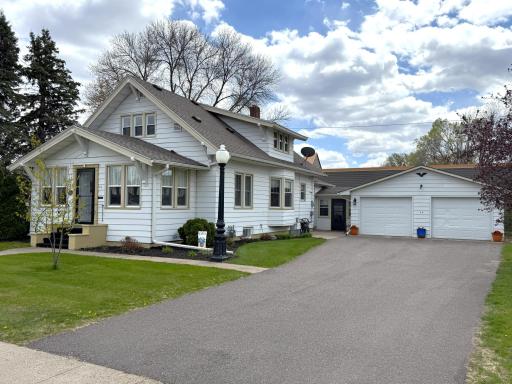 414 1st Avenue NE, Little Falls, MN 56345