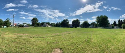 205 1st Avenue N, Dent, MN 56528
