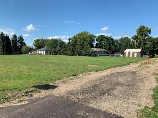 205 1st Avenue N, Dent, MN 56528