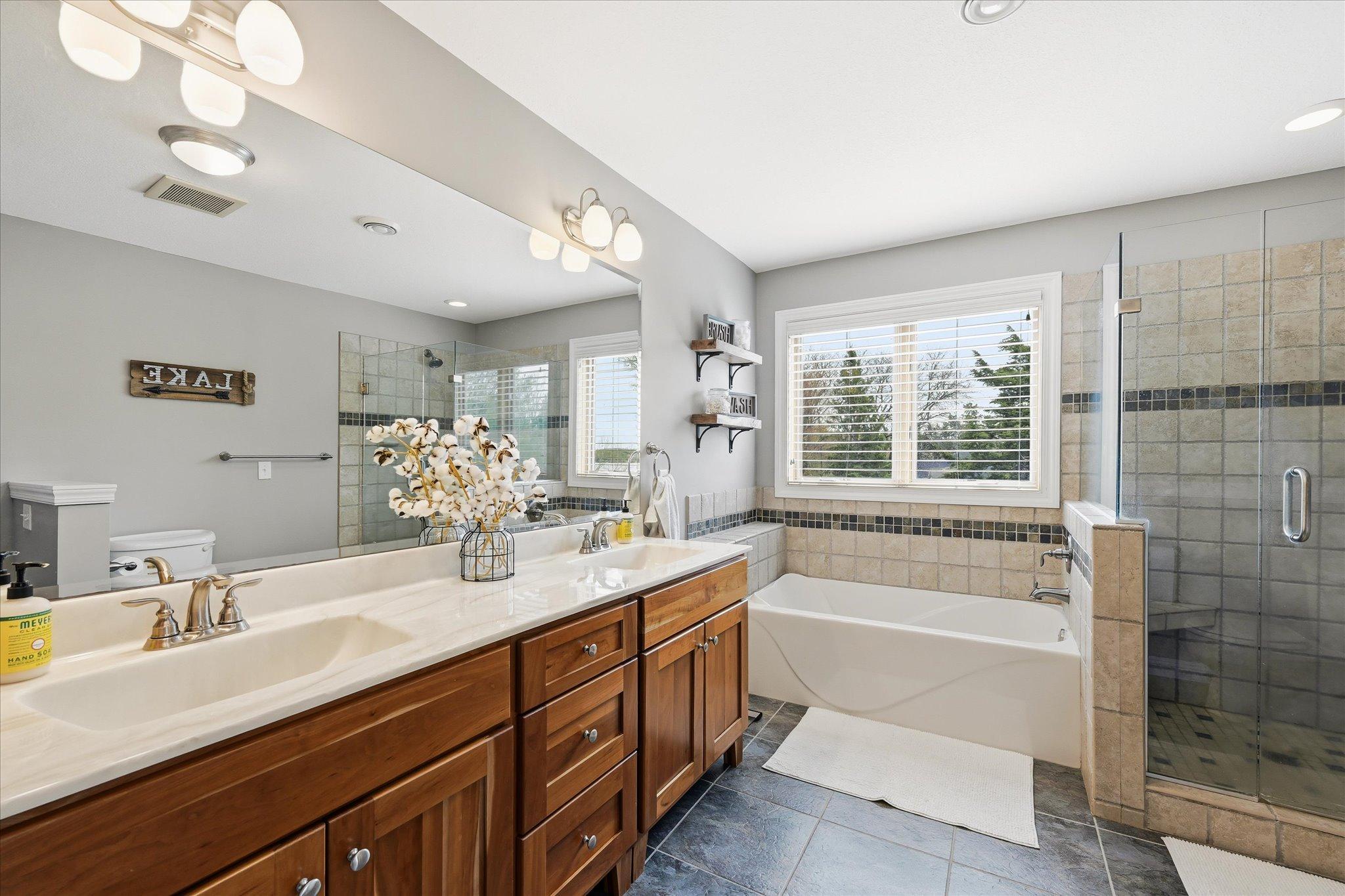 57-811 Montrose Blvd [3036401]- 057.jpg