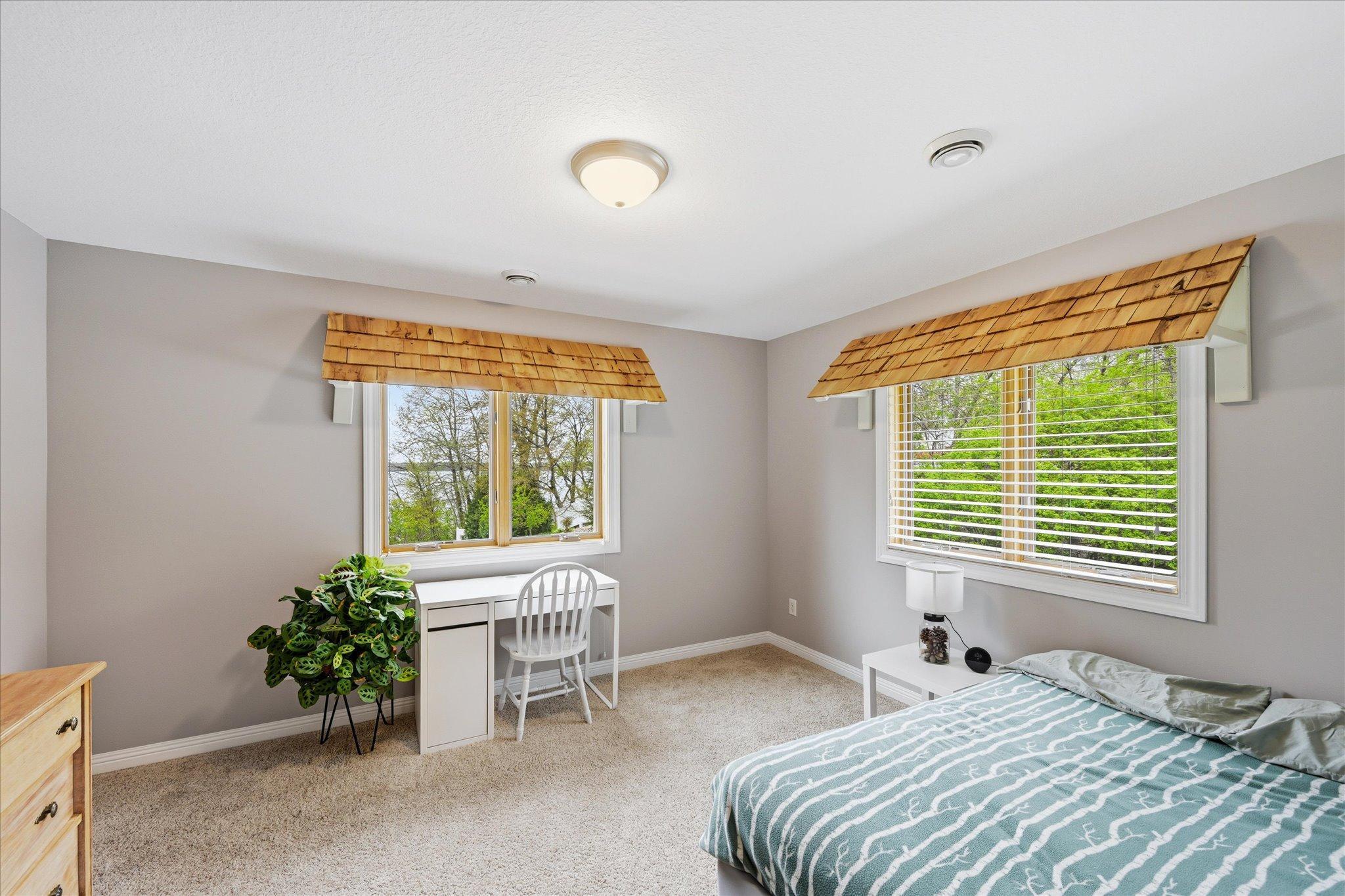 45-811 Montrose Blvd [3036401]- 045.jpg