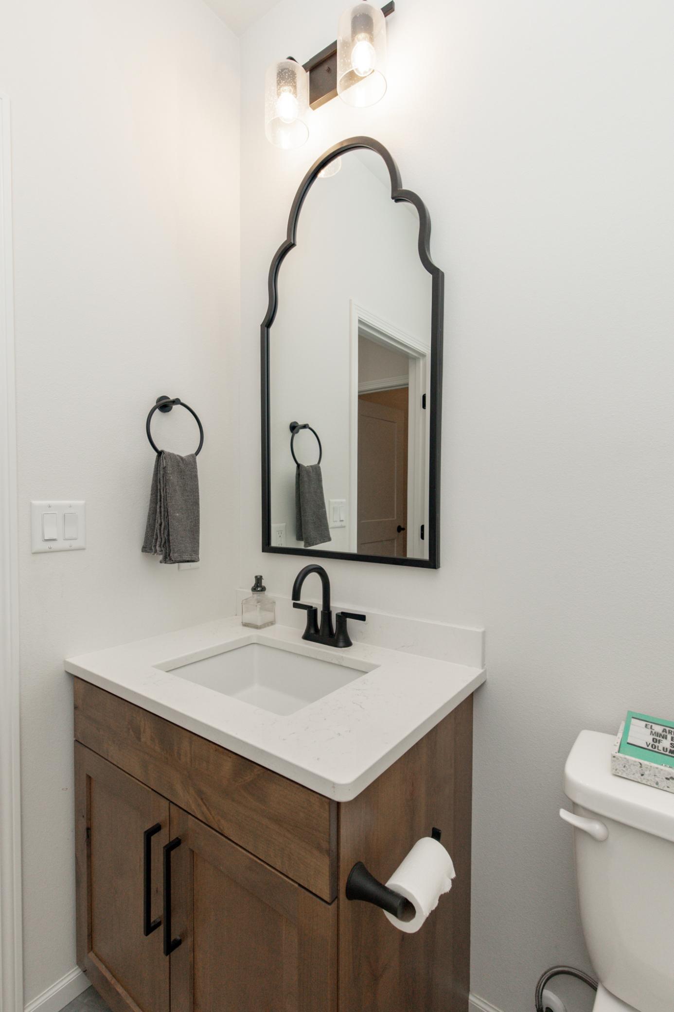 1/2 bath