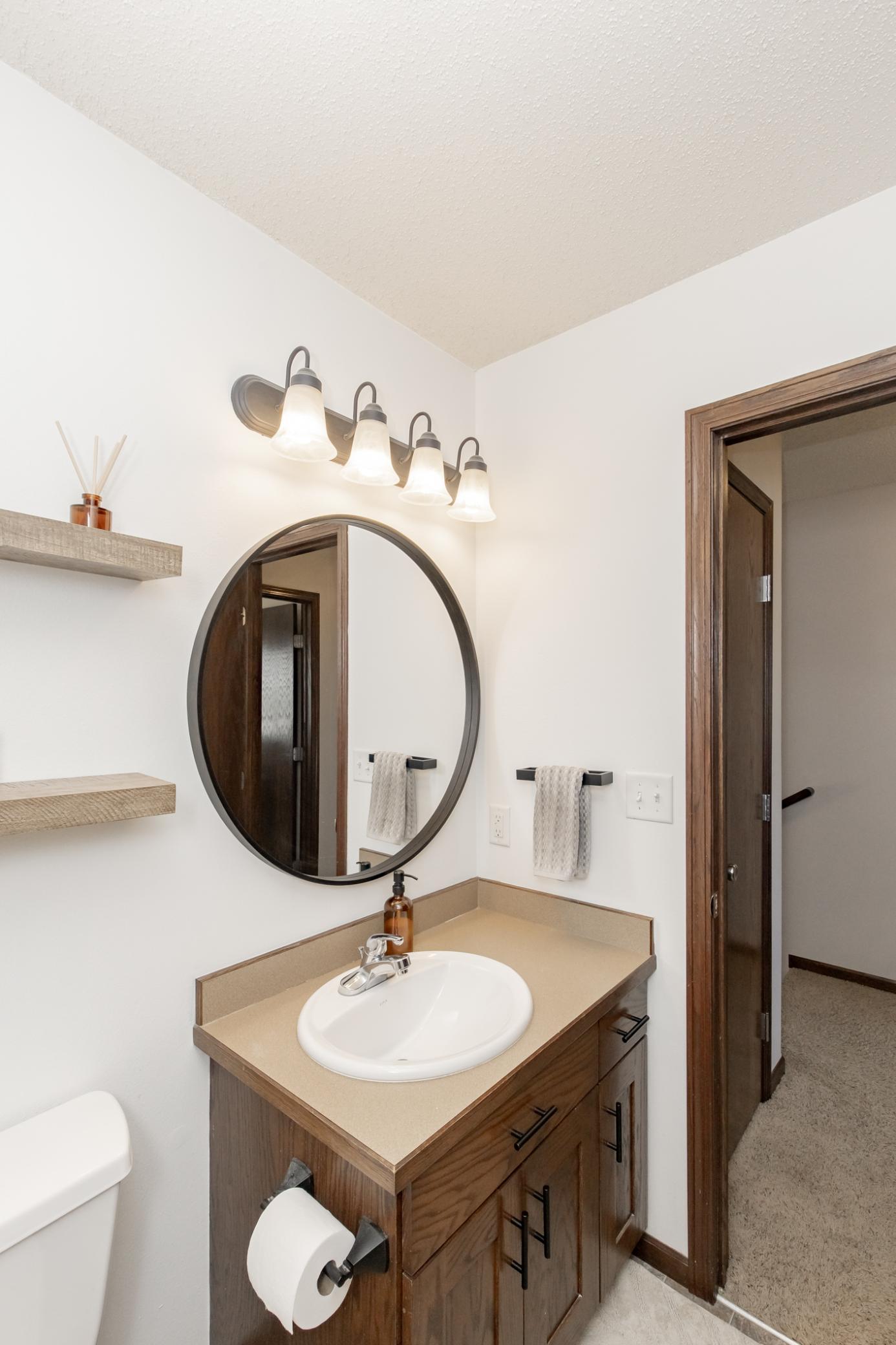 Bathroom - Upstairs
