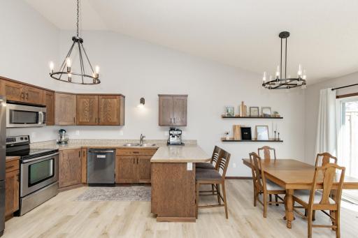 2554 54th Avenue S, Fargo, ND 58104