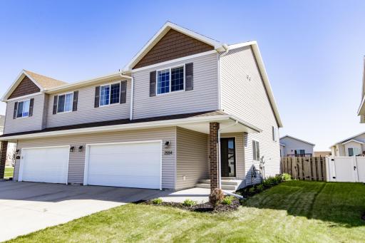 2554 54th Avenue S, Fargo, ND 58104