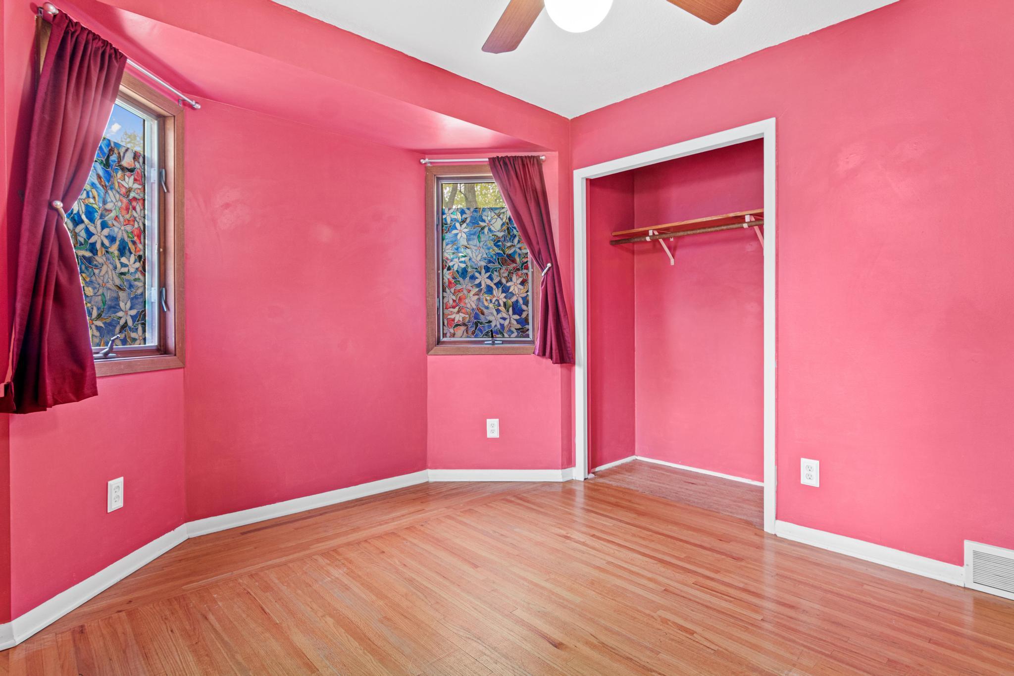 7012 Newton Ave N-6.jpg