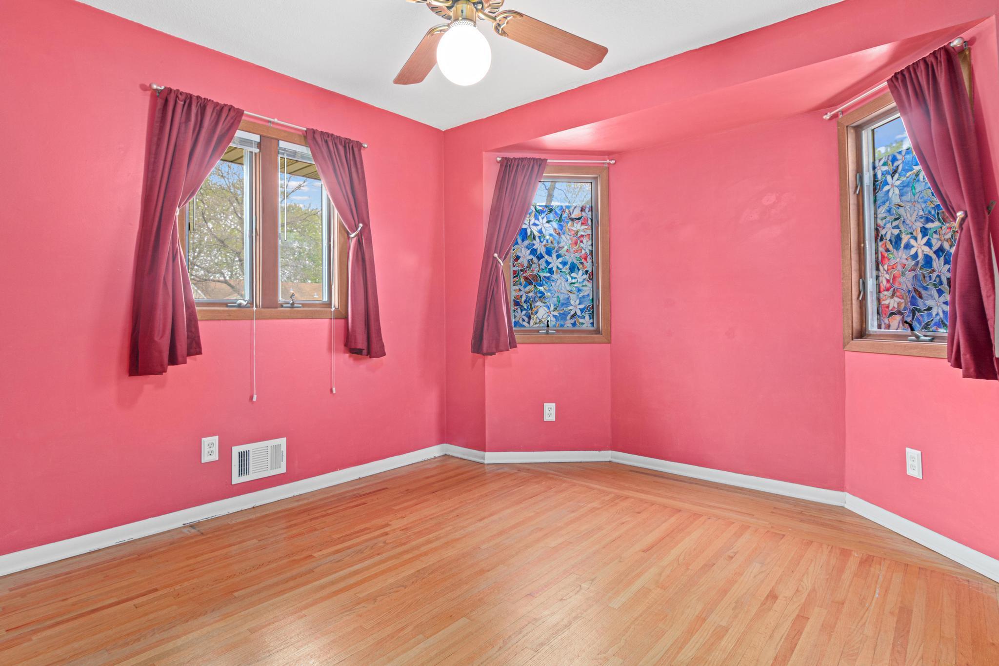 7012 Newton Ave N-5.jpg