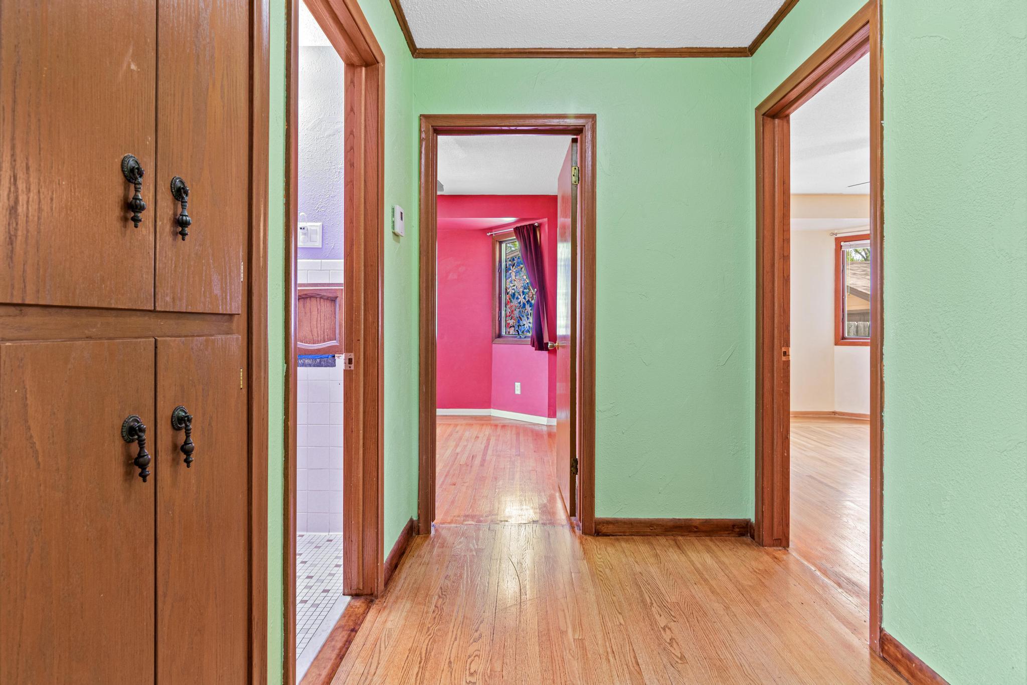 7012 Newton Ave N-9.jpg