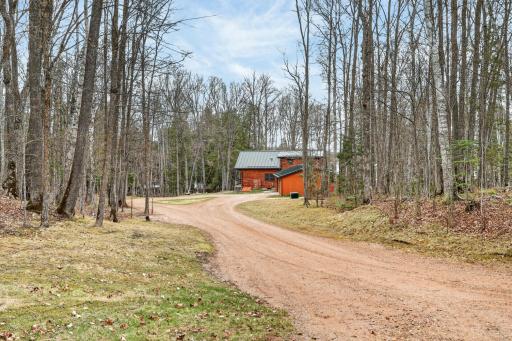 39337 S Sugar Lane, Cohasset, MN 55721