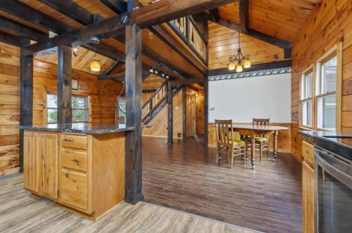 39337 S Sugar Lane, Cohasset, MN 55721