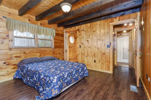 39337 S Sugar Lane, Cohasset, MN 55721