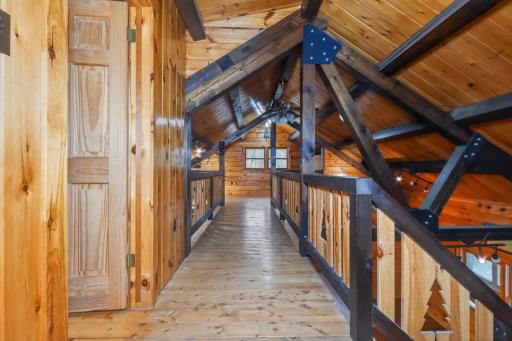 39337 S Sugar Lane, Cohasset, MN 55721