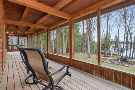 39337 S Sugar Lane, Cohasset, MN 55721