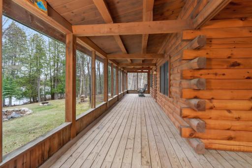 39337 S Sugar Lane, Cohasset, MN 55721