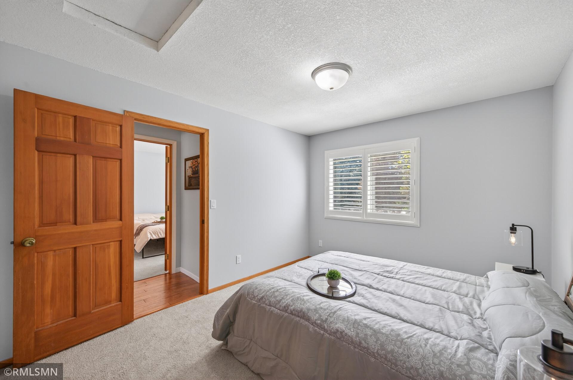28_14331_Armstrong_blvd28_mls.jpg