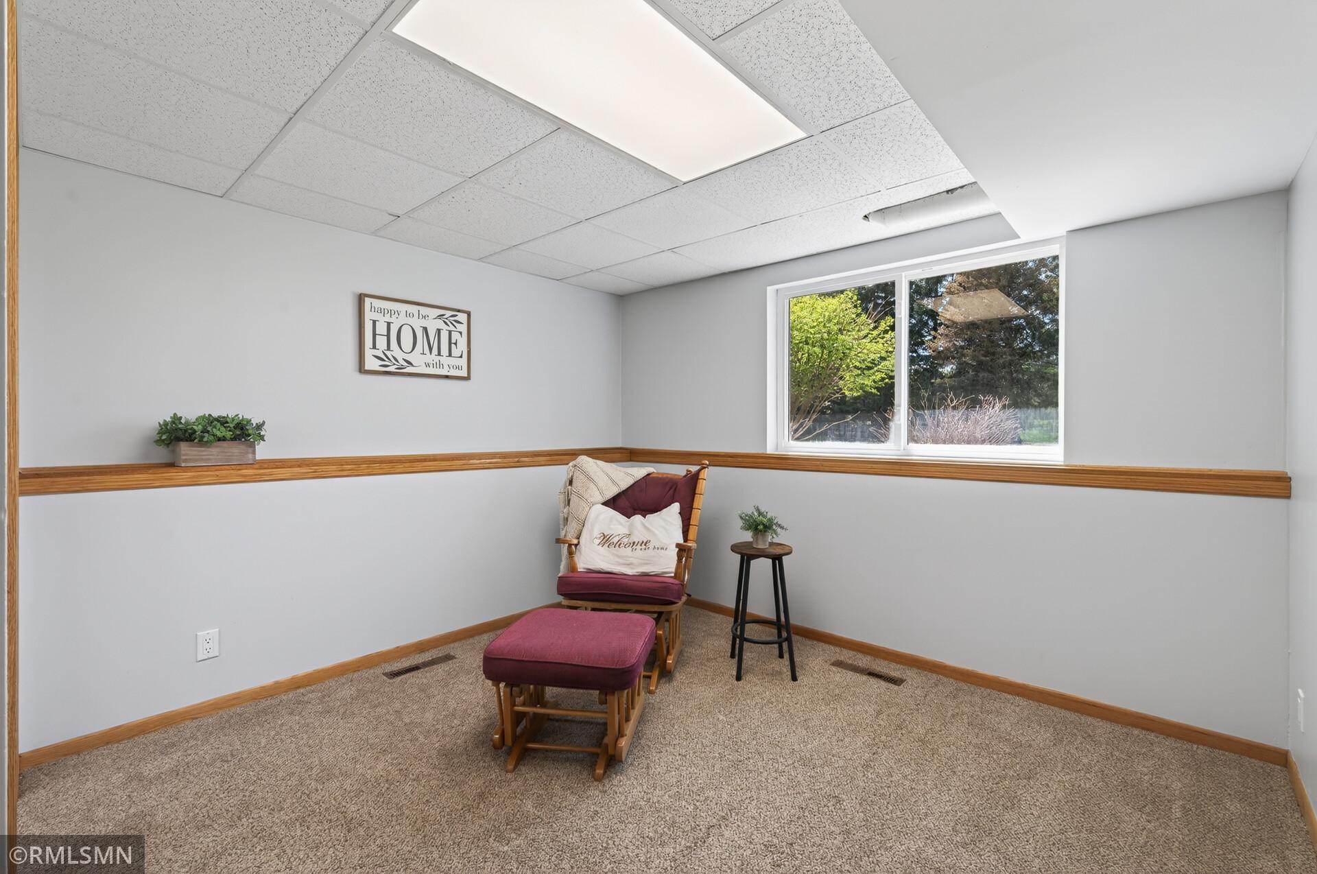 35_14331_Armstrong_blvd35_mls.jpg