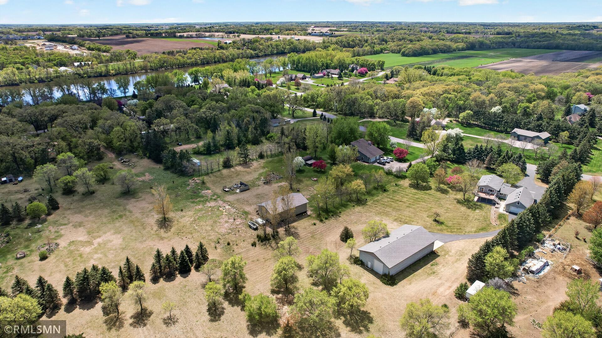 69_14331_Armstrong_blvd69_mls.jpg