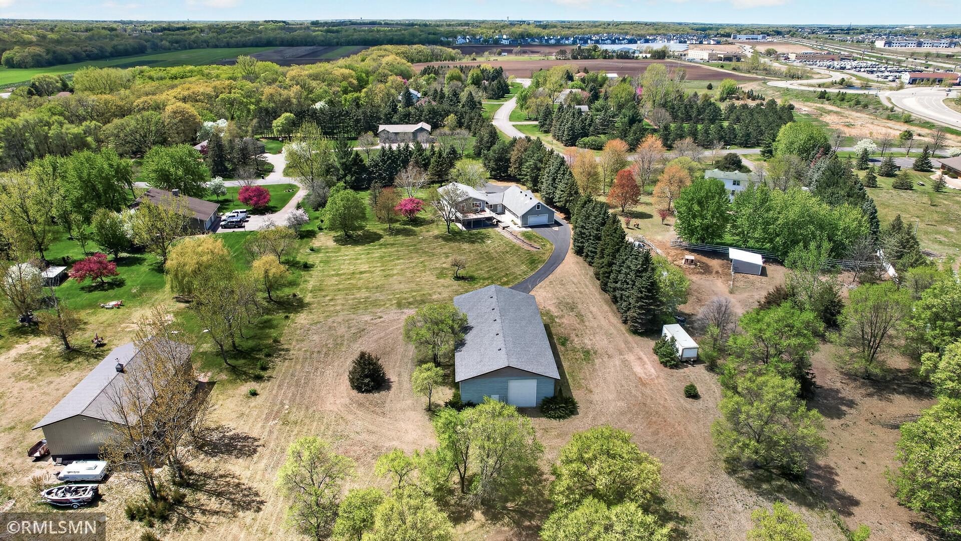 70_14331_Armstrong_blvd70_mls.jpg