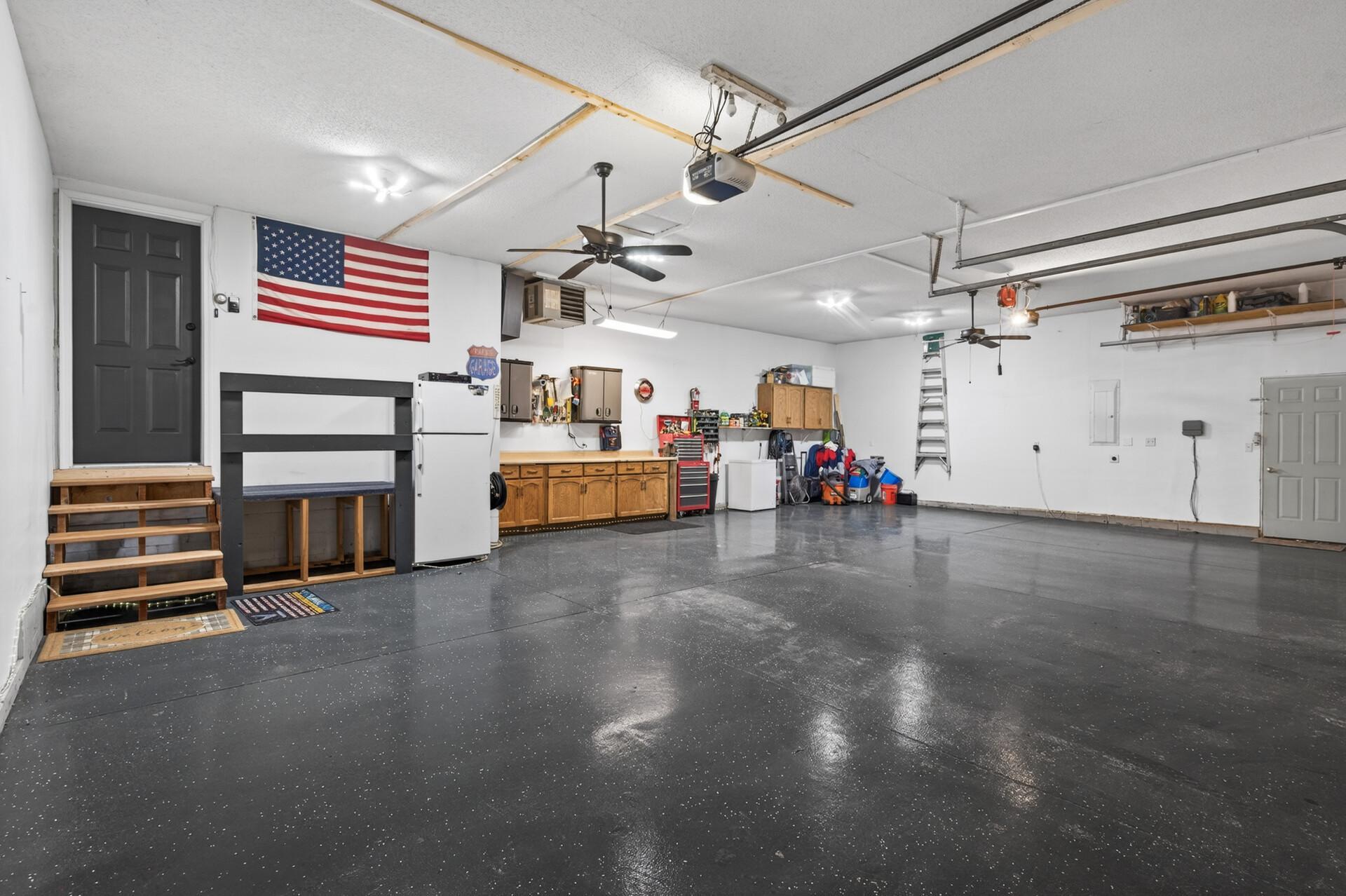 4 car attached garage.jpg