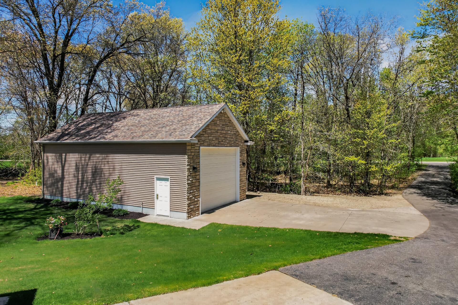 2nd garage.jpg
